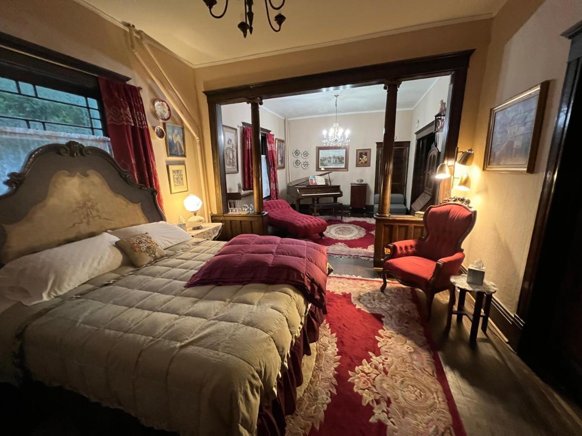 Bed And Breakfast Hearts Desire ราโทน ภายนอก รูปภาพ