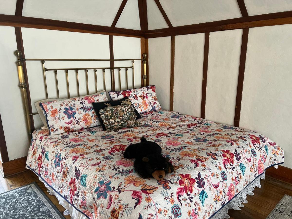 Bed And Breakfast Hearts Desire ราโทน ภายนอก รูปภาพ